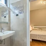 Διαμέρισμα Lovely Apartment In Pula With Wifi *