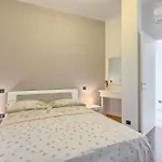 Διαμέρισμα Lovely Apartment In Pula With Wifi *