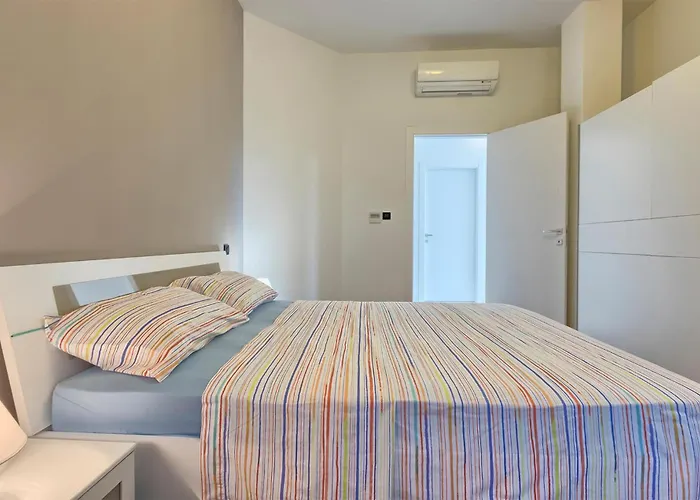 2 Bedroom Amazing In *