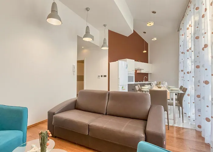 2 Bedroom Amazing In *