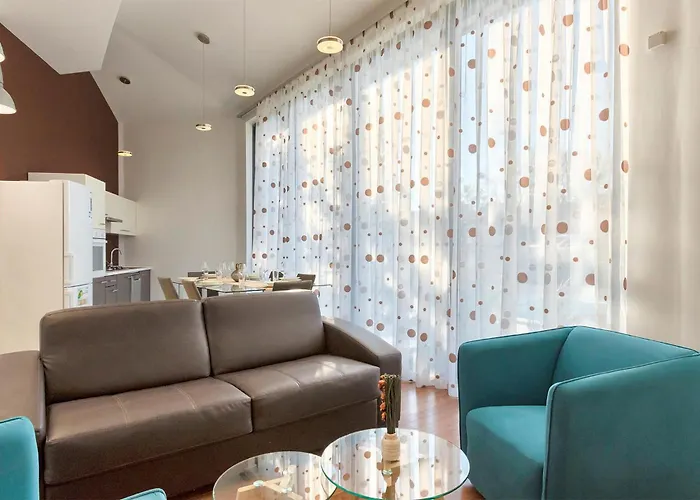 2 Bedroom Amazing In Appartement Pula