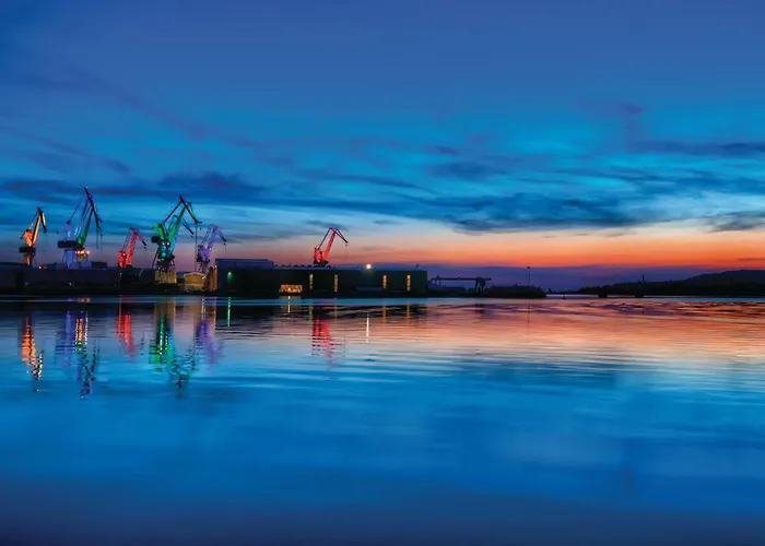 Appartement 2 Bedroom Amazing In