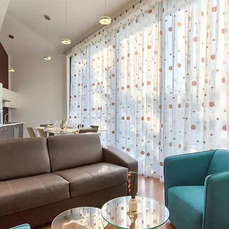 Lovely In With Wifi Апартаменты Пула